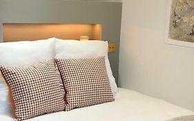 Hotel Paris Amore